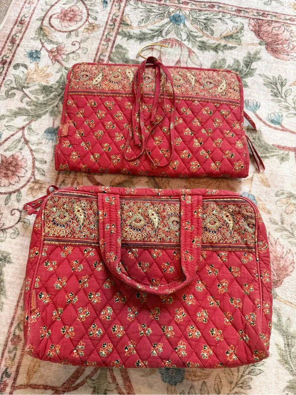 MaggiB Quilted Red Paisley Clear Tote with Matching Organizer